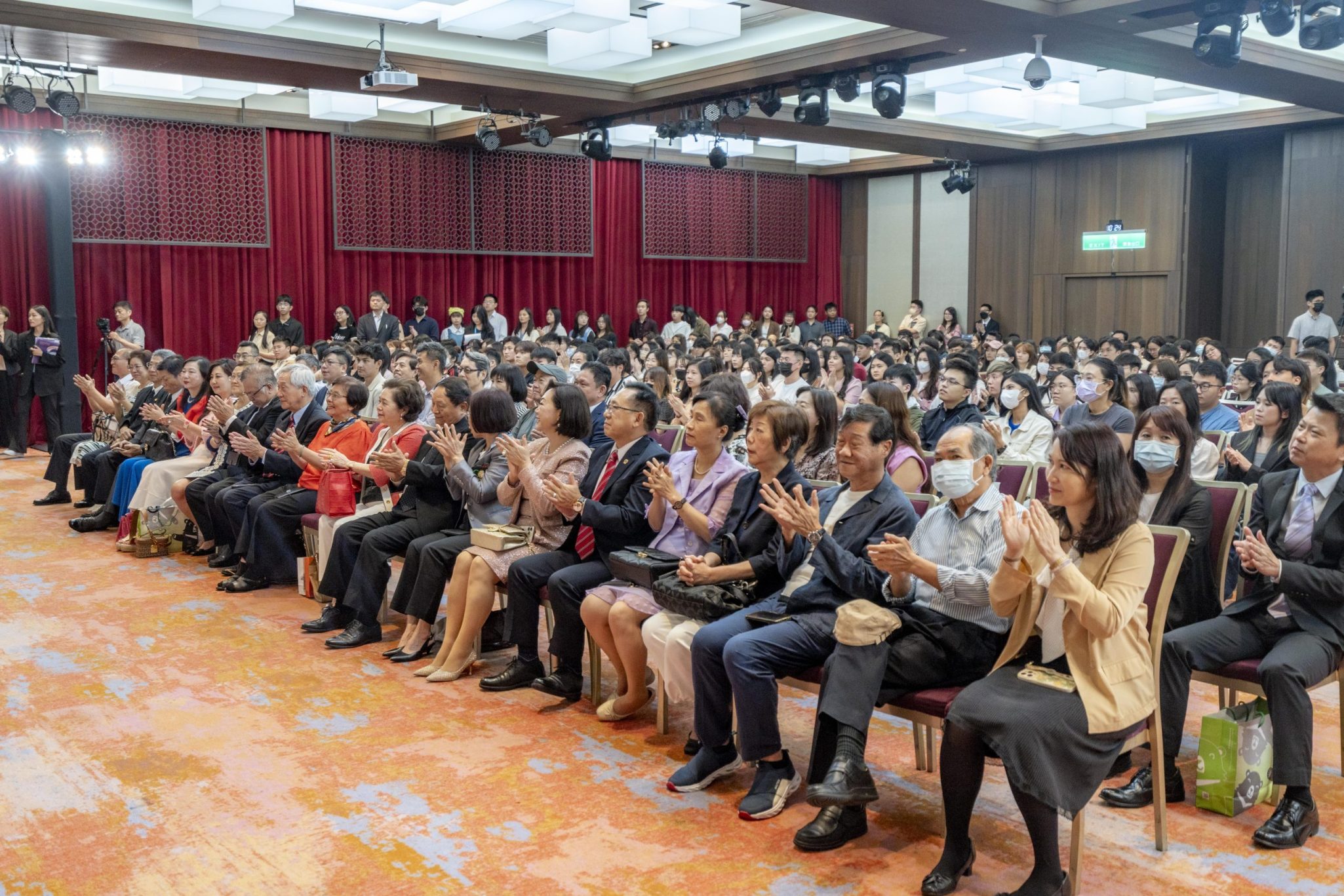 OCAC Overseas Compatriot Students Scholarship Award Ceremony 2024 CrossBond